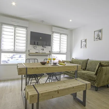 Appartement F2 Hypercentre - Proche Gare - Wifi Gratuite *