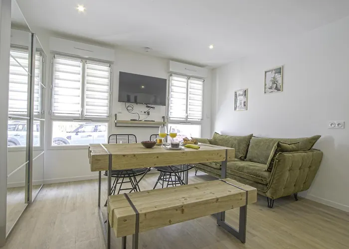 Apartament F2 Hypercentre - Proche Gare - Wifi Gratuite *